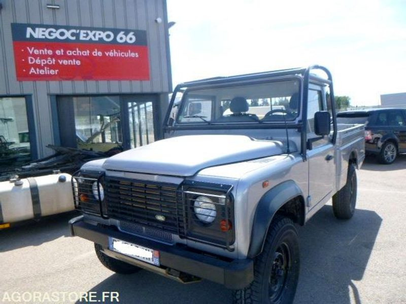 DEFENDER -Land Rover - 2011 - 131930km - 122ch - BON ETAT - SUV: foto 2 DEFENDER -Land Rover - 2011 - 131930km - 122ch - BON ETAT - SUV: foto 2