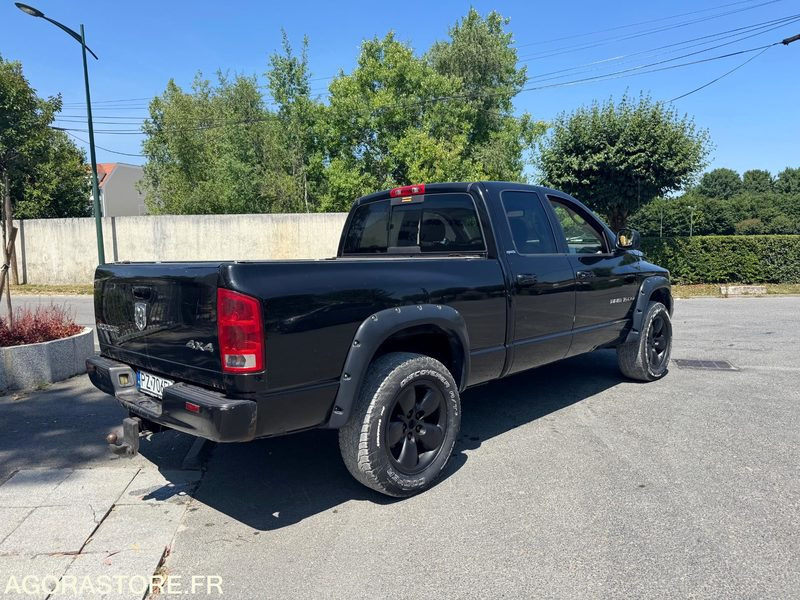 DODGE RAM 1500 - 2002 - 204 000 KM - Automóvel: foto 5 DODGE RAM 1500 - 2002 - 204 000 KM - Automóvel: foto 5
