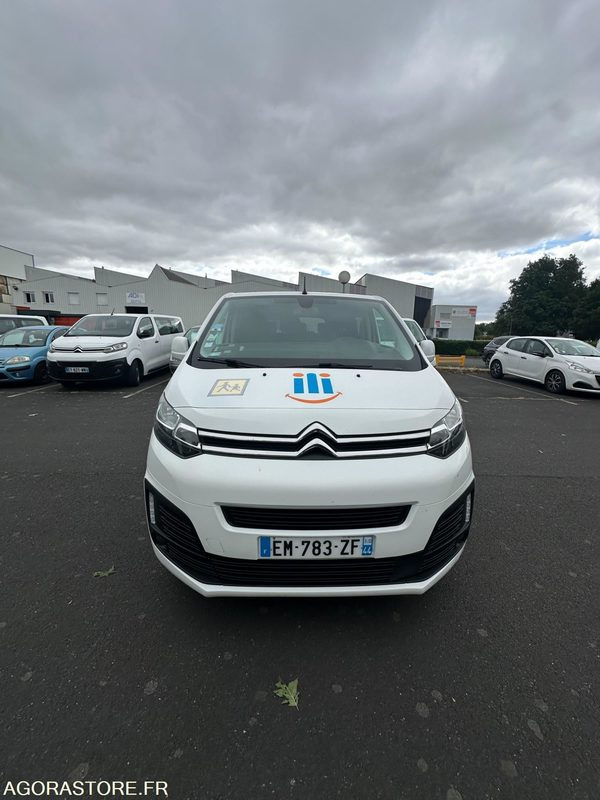 EM-783-ZF - Roulant - Citroën JUMPY SPACE TOURER - PV- 9 PLACES - 261 240 Kms - Micro-ônibus, Furgão de passageiros: foto 3 EM-783-ZF - Roulant - Citroën JUMPY SPACE TOURER - PV- 9 PLACES - 261 240 Kms - Micro-ônibus, Furgão de passageiros: foto 3