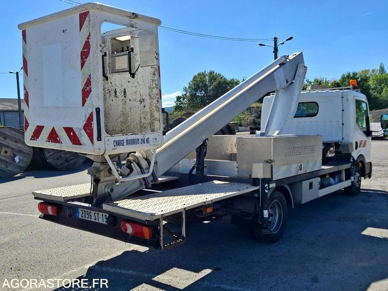 Elévateur à Nacelle 160 ALU CABSTAR sur châssis NISSAN <3.5T H.16M - 2007 - Caminhão com plataforma aérea: foto 5 Elévateur à Nacelle 160 ALU CABSTAR sur châssis NISSAN <3.5T H.16M - 2007 - Caminhão com plataforma aérea: foto 5