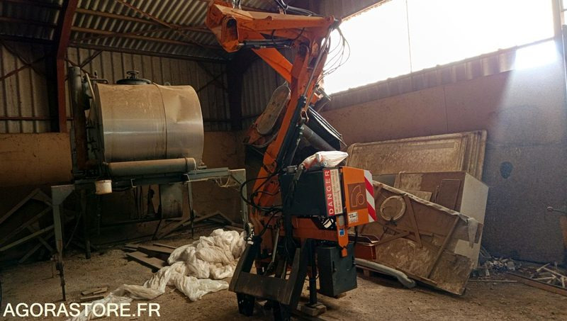 Epareuse Rousseau M65C K01 F35 - Limpa bermas: foto 1 Epareuse Rousseau M65C K01 F35 - Limpa bermas: foto 1