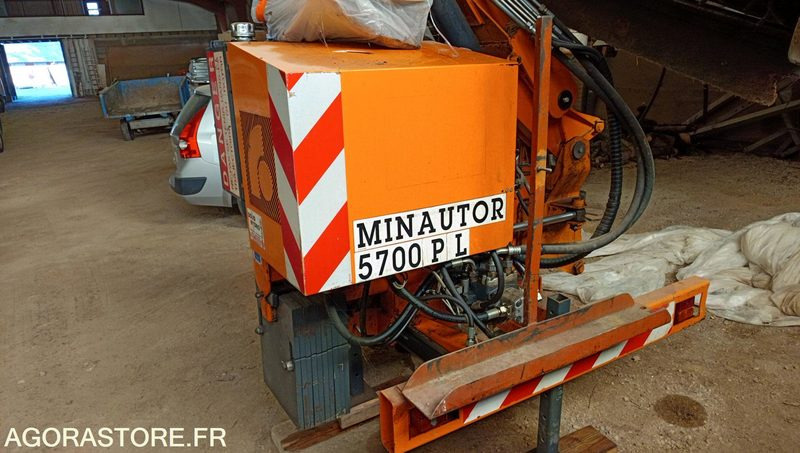 Epareuse Rousseau M65C K01 F35 - Limpa bermas: foto 2 Epareuse Rousseau M65C K01 F35 - Limpa bermas: foto 2