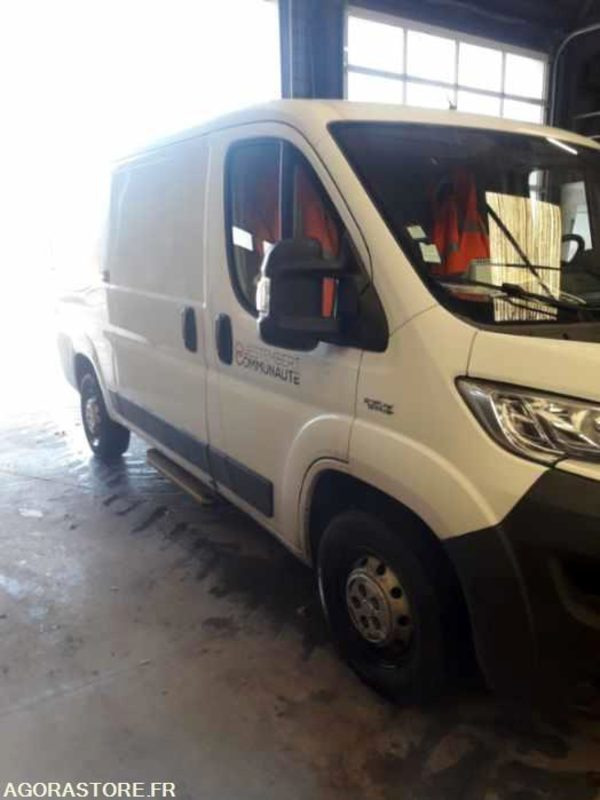 FIAT DUCATO L1/H1 Carburation essence/GNV 49511km 2019 - Furgão: foto 1 FIAT DUCATO L1/H1 Carburation essence/GNV 49511km 2019 - Furgão: foto 1