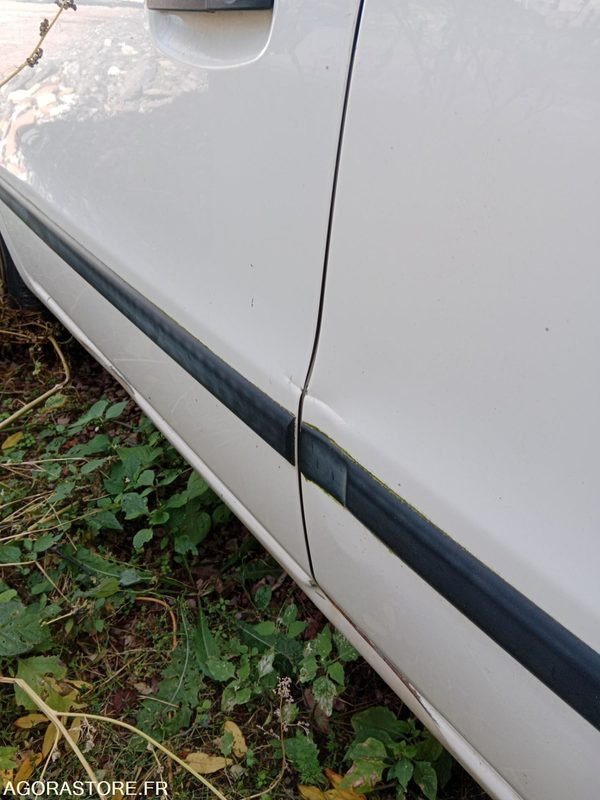 FIAT PANDA - Automóvel: foto 4 FIAT PANDA - Automóvel: foto 4