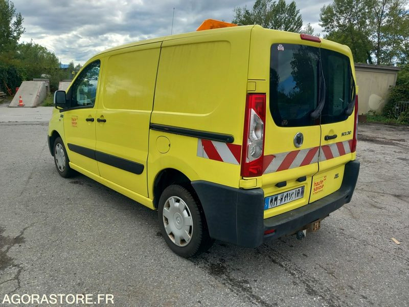 FIAT SCUDO MULTIJET 120 (FF001) - Furgão compacto: foto 3 FIAT SCUDO MULTIJET 120 (FF001) - Furgão compacto: foto 3
