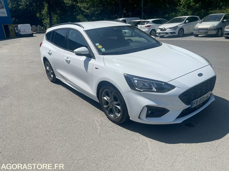 FORD FOCUS finition ST Line 122800 Kms 2021 - Carro perua: foto 1 FORD FOCUS finition ST Line 122800 Kms 2021 - Carro perua: foto 1