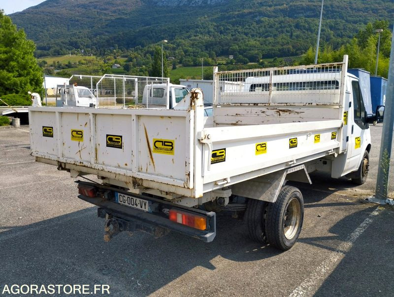 FORD TRANSIT BENNE ET COFFRE - 115cv BV Méca - Année 2008 - 147000kms - Furgão basculante: foto 3 FORD TRANSIT BENNE ET COFFRE - 115cv BV Méca - Année 2008 - 147000kms - Furgão basculante: foto 3