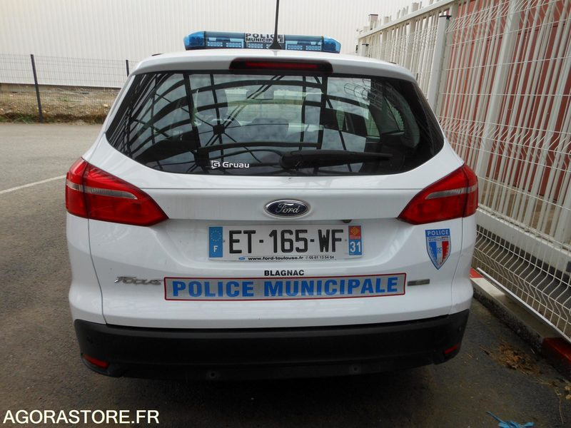 Ford Focus SW police municipale de 2018 moteur cassé - Carro perua: foto 4 Ford Focus SW police municipale de 2018 moteur cassé - Carro perua: foto 4