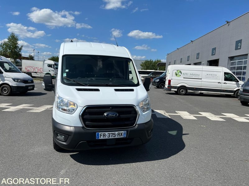 Ford TRANSIT L2H2 153CH - 2020 -131408 Kms - Furgão: foto 1 Ford TRANSIT L2H2 153CH - 2020 -131408 Kms - Furgão: foto 1
