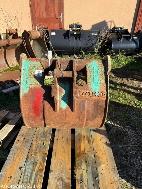 Godet 700mm Morin 3 - Balde de Máquina de construção: foto 3 Godet 700mm Morin 3 - Balde de Máquina de construção: foto 3