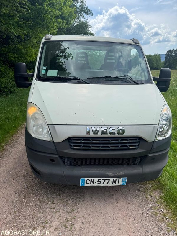 IVECO - 35C13 - avec système de benne amplirol - Furgão basculante: foto 3 IVECO - 35C13 - avec système de benne amplirol - Furgão basculante: foto 3