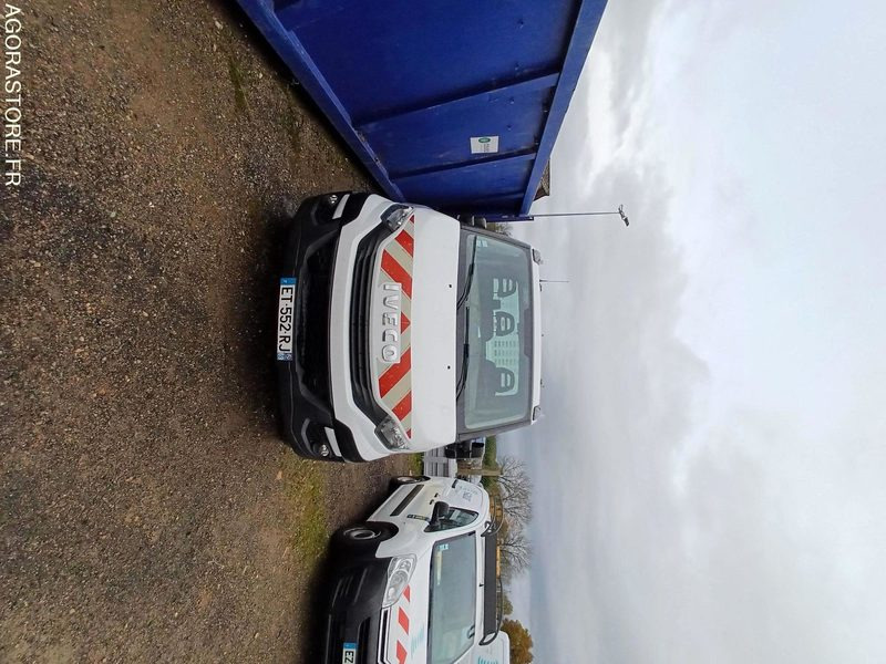 IVECO DAILY 35C14 BENNE - 2018 / 125 000 KM - Furgão basculante: foto 2 IVECO DAILY 35C14 BENNE - 2018 / 125 000 KM - Furgão basculante: foto 2