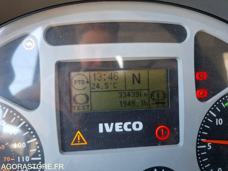 IVECO TRACKER - Veículo limpa-neves: foto 3 IVECO TRACKER - Veículo limpa-neves: foto 3