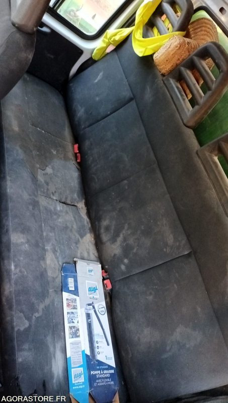 Iveco 35C13 - 2013 - 290004kms - CX-404-AK - Furgão basculante: foto 5 Iveco 35C13 - 2013 - 290004kms - CX-404-AK - Furgão basculante: foto 5