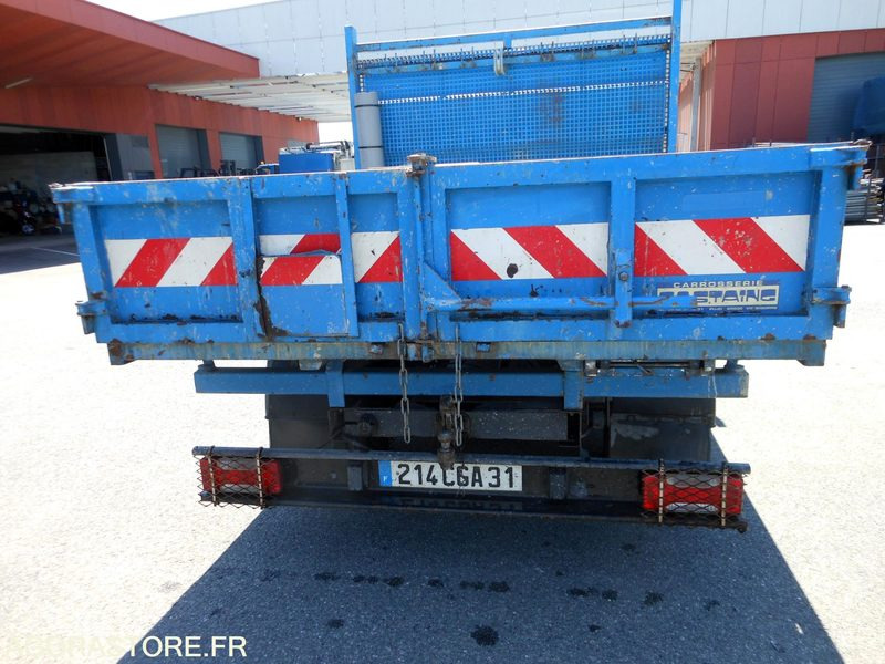 Iveco Daily 35C15 3.0 litres 146cv tri benne - Furgão basculante: foto 5 Iveco Daily 35C15 3.0 litres 146cv tri benne - Furgão basculante: foto 5