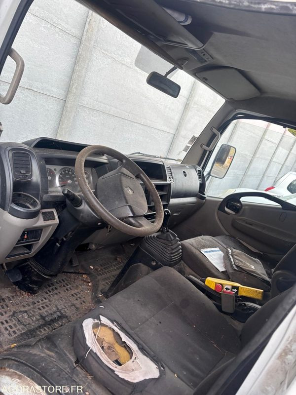 Iveco - Furgão basculante: foto 2 Iveco - Furgão basculante: foto 2