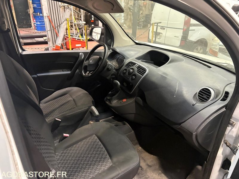 KANGOO ELECTRIQUE - 59000kms - Furgão compacto, Carrinha elétrica: foto 3 KANGOO ELECTRIQUE - 59000kms - Furgão compacto, Carrinha elétrica: foto 3