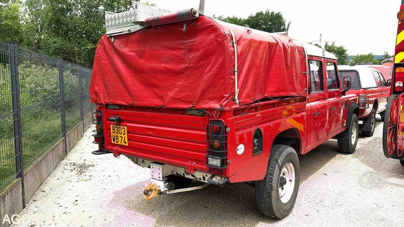 LAND ROVER - DÉFENDER 130 - 1998 - 22 225 Kms 9303 WB 74 - SUV: foto 3 LAND ROVER - DÉFENDER 130 - 1998 - 22 225 Kms 9303 WB 74 - SUV: foto 3