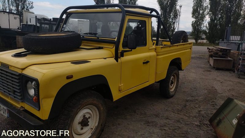 LAND ROVER DEFENDER - 2003 - 98879km - Pick-up: foto 2 LAND ROVER DEFENDER - 2003 - 98879km - Pick-up: foto 2