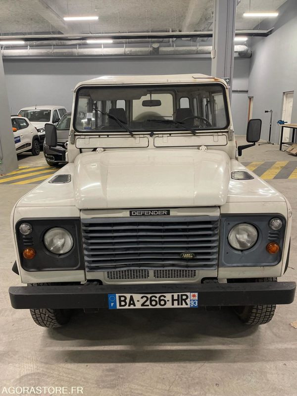 LAND ROVER DEFENDER I 110 2.5 Td5 Pickup 122cv BA-266-HR - SUV: foto 1 LAND ROVER DEFENDER I 110 2.5 Td5 Pickup 122cv BA-266-HR - SUV: foto 1