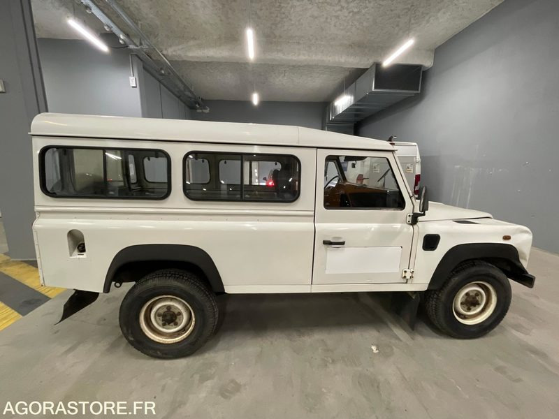 LAND ROVER DEFENDER I 110 2.5 Td5 Pickup 122cv BA-266-HR - SUV: foto 2 LAND ROVER DEFENDER I 110 2.5 Td5 Pickup 122cv BA-266-HR - SUV: foto 2