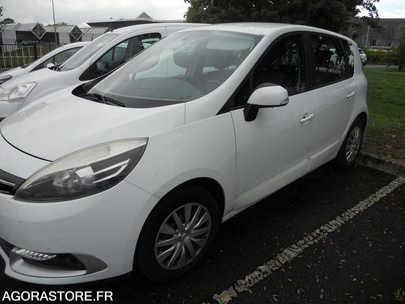 LOT 11 SLT - RENAULT SCENIC - Automóvel: foto 2 LOT 11 SLT - RENAULT SCENIC - Automóvel: foto 2