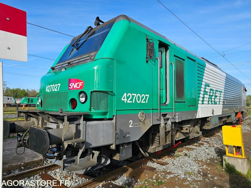 Lot de 3 LocomotiveS Alstom BB27000 (BB27027 / BB27029 / BB27030) - Equipamento de construção: foto 1 Lot de 3 LocomotiveS Alstom BB27000 (BB27027 / BB27029 / BB27030) - Equipamento de construção: foto 1