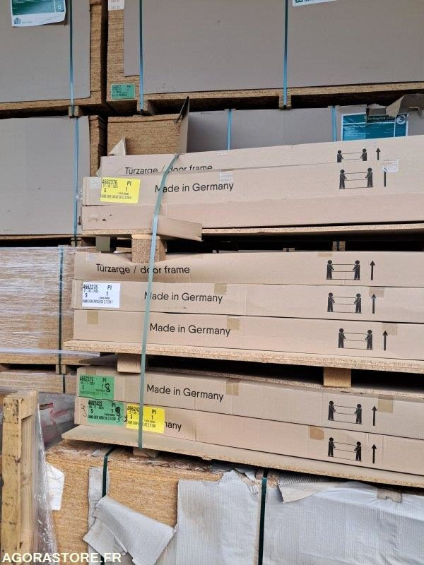 Lot de menuiseries LEBODOORS - Ferramenta/ Equipamento: foto 2 Lot de menuiseries LEBODOORS - Ferramenta/ Equipamento: foto 2