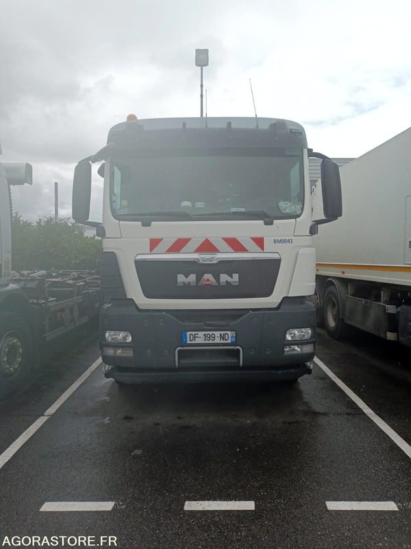 MAN 19T/BOM - DF199ND - 2014 / 189 000 KM - Caminhão de lixo: foto 5 MAN 19T/BOM - DF199ND - 2014 / 189 000 KM - Caminhão de lixo: foto 5