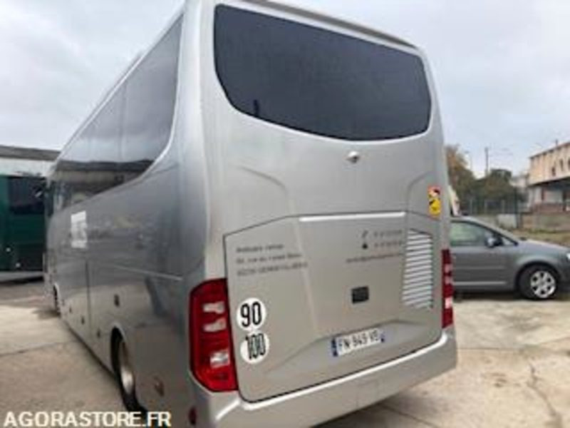 MERCEDES | ERENER 37 PAX | 2020 | 55000KM - Micro-ônibus, Furgão de passageiros: foto 2 MERCEDES | ERENER 37 PAX | 2020 | 55000KM - Micro-ônibus, Furgão de passageiros: foto 2