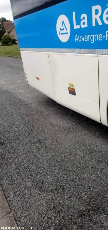 MERCEDES INTOURO N°093128 - Autocarro escolar: foto 3 MERCEDES INTOURO N°093128 - Autocarro escolar: foto 3