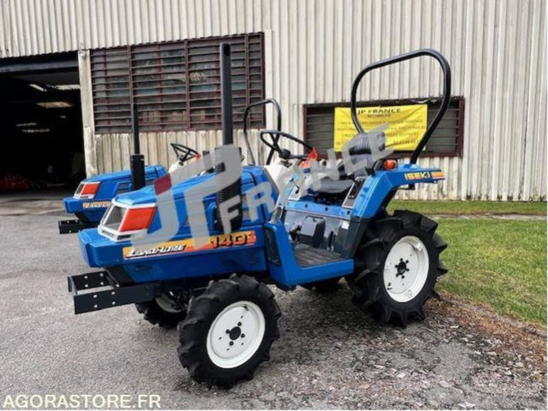 MICROTRACTEUR ISEKI 14 CV 4 ROUES MOTRICES DIESEL 1263H DANS L'ETAT ROULANT - Trator: foto 1 MICROTRACTEUR ISEKI 14 CV 4 ROUES MOTRICES DIESEL 1263H DANS L'ETAT ROULANT - Trator: foto 1
