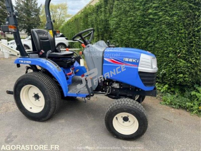 MICROTRACTEUR ISEKI 3185 16CV BOITE MECA ROUES GAZON CARTE GRISE - Trator: foto 1 MICROTRACTEUR ISEKI 3185 16CV BOITE MECA ROUES GAZON CARTE GRISE - Trator: foto 1