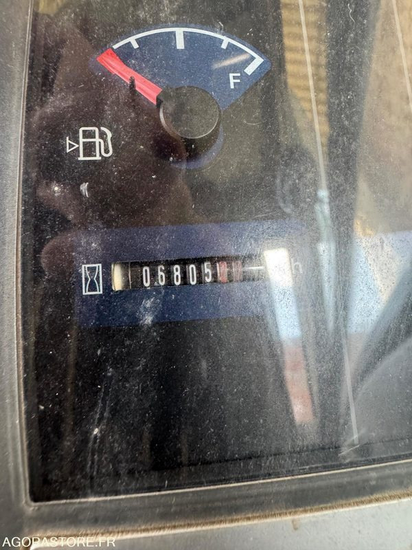 MINI-PELLE - VOLVO ECR 38 - 2007 - 6805 HEURES (3 GODETS FOURNIS) - Mini escavadeira: foto 5 MINI-PELLE - VOLVO ECR 38 - 2007 - 6805 HEURES (3 GODETS FOURNIS) - Mini escavadeira: foto 5