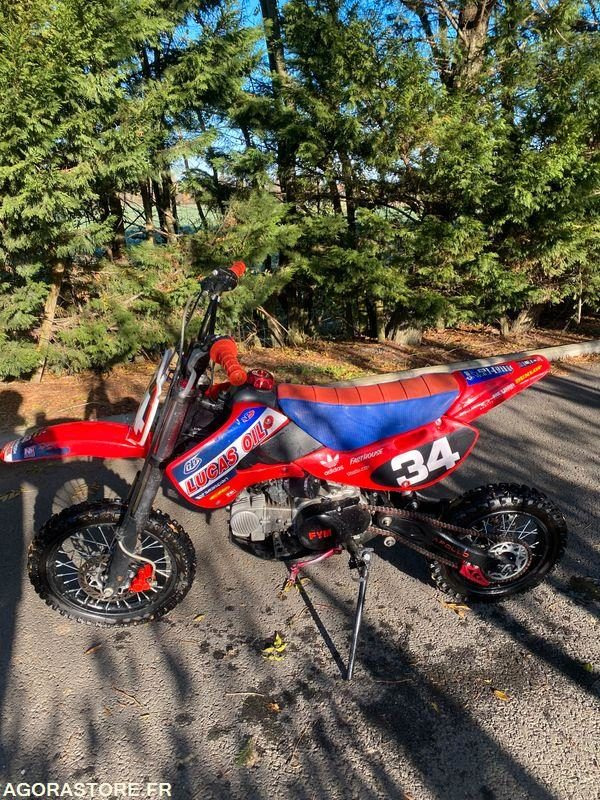 MOTO-CROSS-DIRT-APOLLO-140CC - Motocicleta: foto 1 MOTO-CROSS-DIRT-APOLLO-140CC - Motocicleta: foto 1