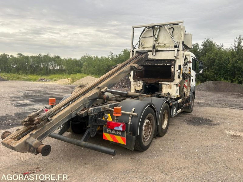 Man compacteur polybenne - 2011 - 325 000km - Caminhão de lixo: foto 3 Man compacteur polybenne - 2011 - 325 000km - Caminhão de lixo: foto 3