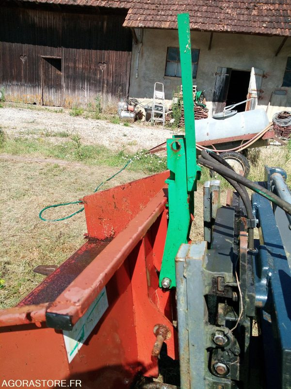 Méca-benne - Máquina agrícola: foto 3 Méca-benne - Máquina agrícola: foto 3