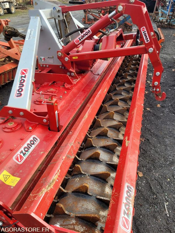 Herse rotative - Máquina agrícola: foto 4 Herse rotative - Máquina agrícola: foto 4