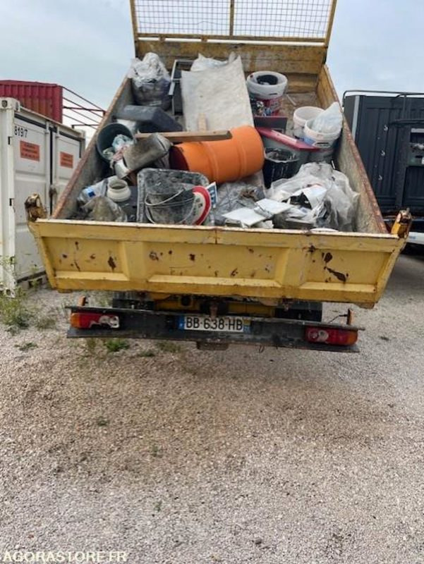 Renault Mascott benne basculante 2010 - Máquina de outro: foto 4 Renault Mascott benne basculante 2010 - Máquina de outro: foto 4