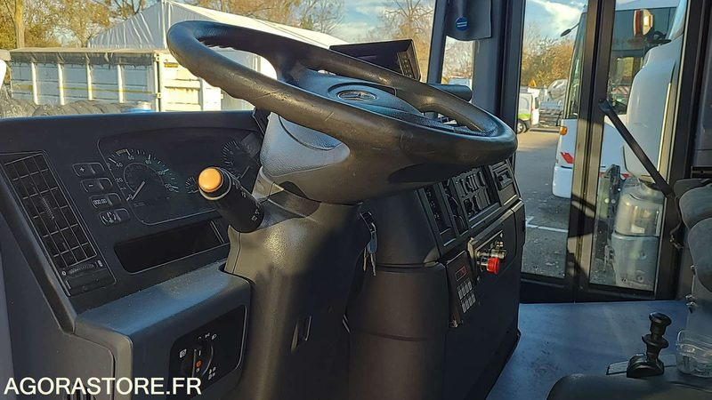 Mercedes Econic 2633 - 2012 - 206149kms - CG216GJ - Caminhão de lixo: foto 4 Mercedes Econic 2633 - 2012 - 206149kms - CG216GJ - Caminhão de lixo: foto 4