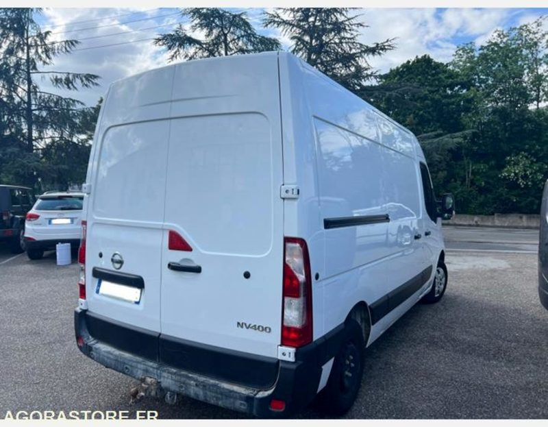 NISSAN NV 400 MASTER 2.3L DCI 150 CV L2H2 - Furgão: foto 3 NISSAN NV 400 MASTER 2.3L DCI 150 CV L2H2 - Furgão: foto 3