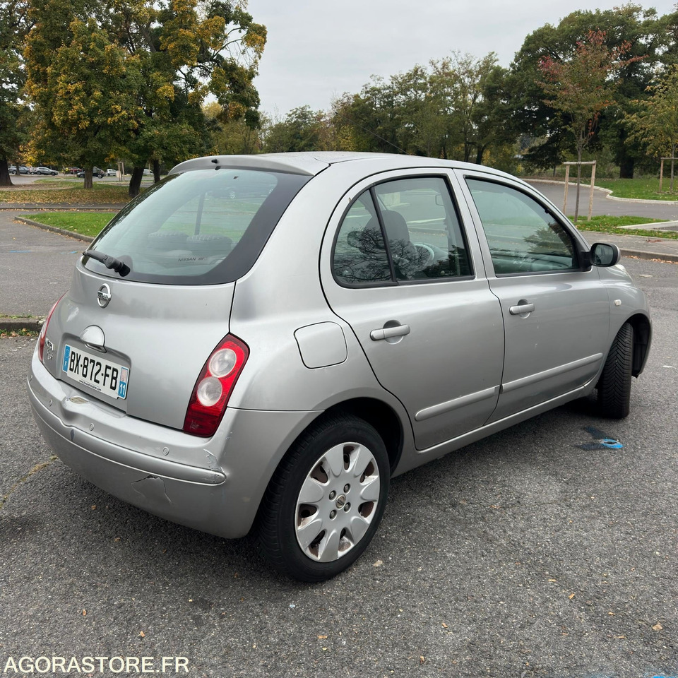 Nissan micra 1.2i - Automóvel: foto 3 Nissan micra 1.2i - Automóvel: foto 3
