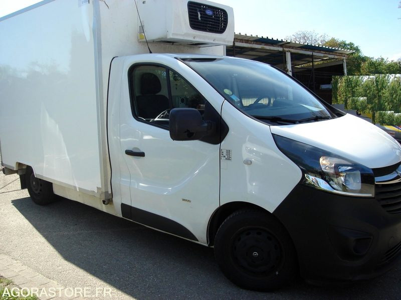 OPEL VIVARO FRIGORIFIQUE - 2017 - 159600KM - Carrinha frigorífica: foto 2 OPEL VIVARO FRIGORIFIQUE - 2017 - 159600KM - Carrinha frigorífica: foto 2