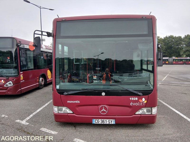 BUS MERCEDES O 530G 659377 kms 2006 - Ônibus: foto 2 BUS MERCEDES O 530G 659377 kms 2006 - Ônibus: foto 2