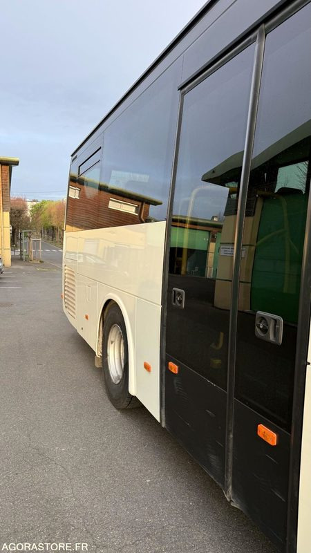 IVECO CROSSWAY CAR SCOLAIRE - 103 000 km - 2015 - Ônibus: foto 2 IVECO CROSSWAY CAR SCOLAIRE - 103 000 km - 2015 - Ônibus: foto 2
