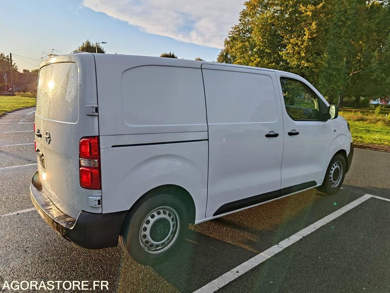Opel vivaro - 73000km - 2021 - Furgão compacto: foto 2 Opel vivaro - 73000km - 2021 - Furgão compacto: foto 2