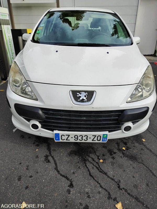 PEUGEOT 307 - 1.6 Diésel 190 285 KM - MONTREUIL (93) - Automóvel: foto 1 PEUGEOT 307 - 1.6 Diésel 190 285 KM - MONTREUIL (93) - Automóvel: foto 1