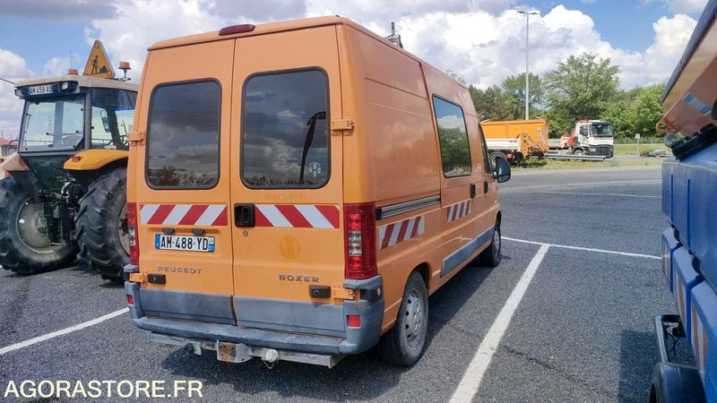 PEUGEOT BOXER - 2022 - 198585kms - Furgão: foto 2 PEUGEOT BOXER - 2022 - 198585kms - Furgão: foto 2