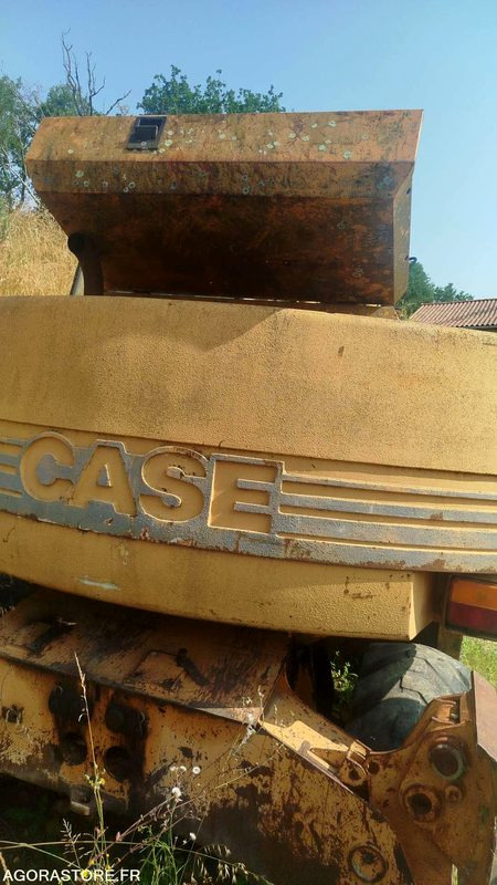 Pelle CASE 688 - 21595heures - Retroescavadeira: foto 4 Pelle CASE 688 - 21595heures - Retroescavadeira: foto 4