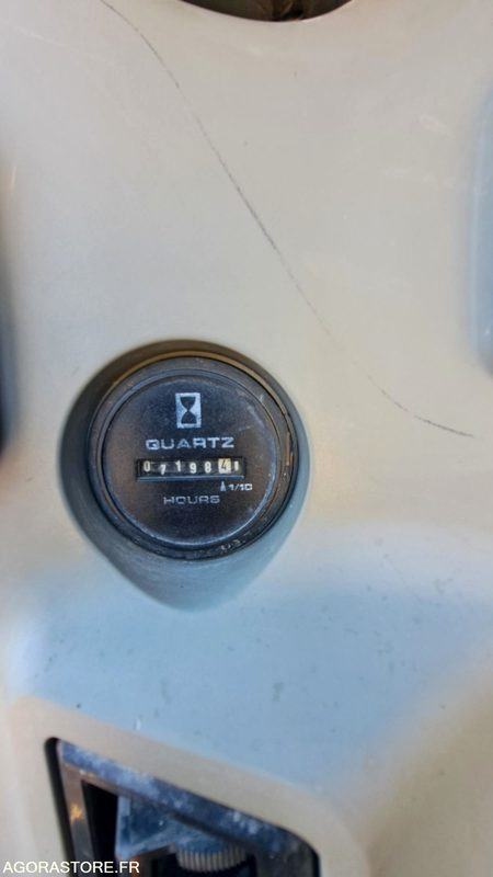 Pelle New Holland E135SR-1ES Diesel 2007 - Escavadora de rastos: foto 3 Pelle New Holland E135SR-1ES Diesel 2007 - Escavadora de rastos: foto 3